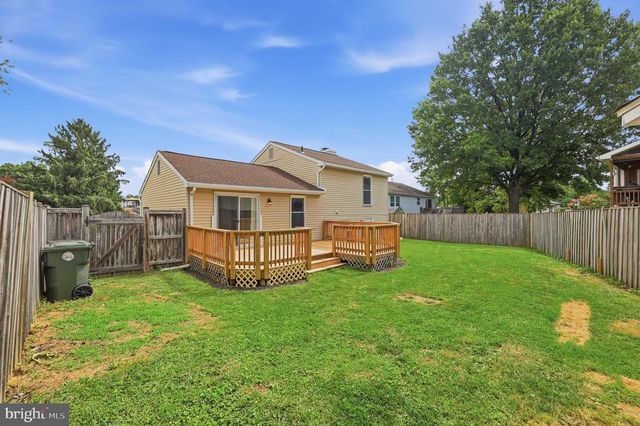 1597 DOGWOOD DR, Frederick, MD 21701