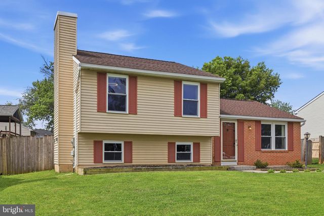 1597 DOGWOOD DR, Frederick, MD 21701