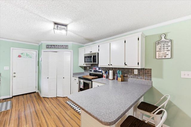 1116 Old Wiggins Road, Holly Hill, SC 29059