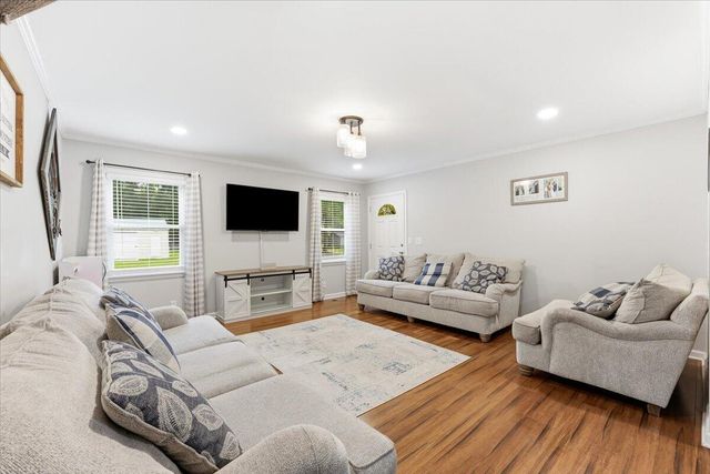 1116 Old Wiggins Road, Holly Hill, SC 29059
