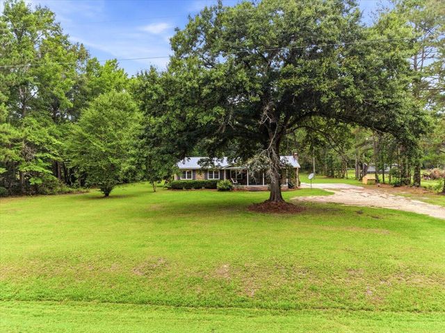 1116 Old Wiggins Road, Holly Hill, SC 29059