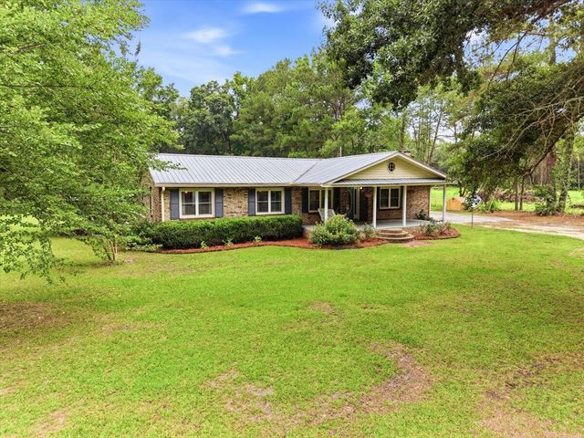 1116 Old Wiggins Road, Holly Hill, SC 29059