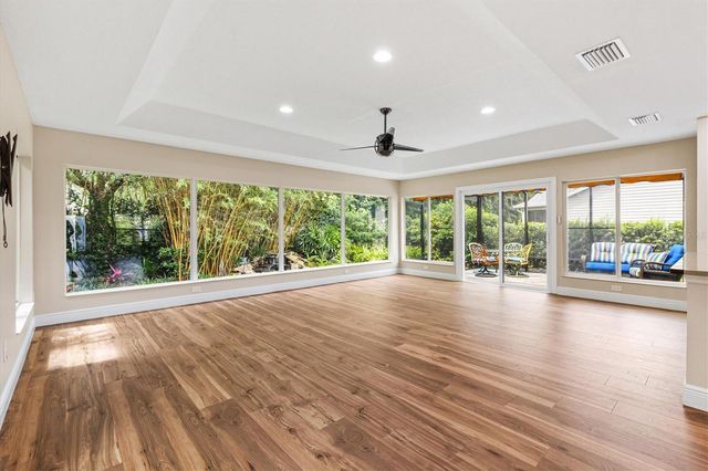 17960 SE 92ND AMORY AVENUE, The Villages, FL 32162