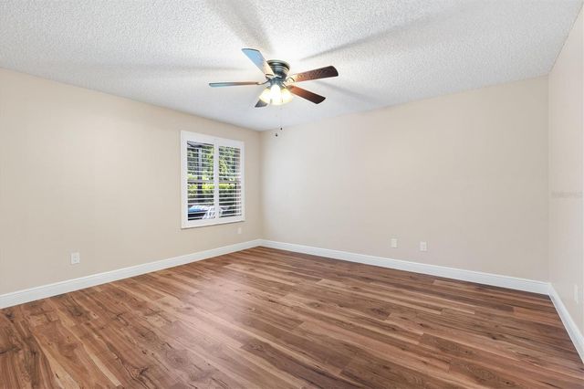 17960 SE 92ND AMORY AVENUE, The Villages, FL 32162