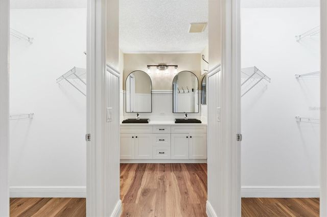 17960 SE 92ND AMORY AVENUE, The Villages, FL 32162