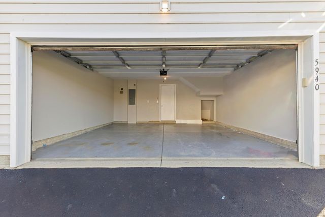 5940 Woodshire Drive, Westerville, OH 43081