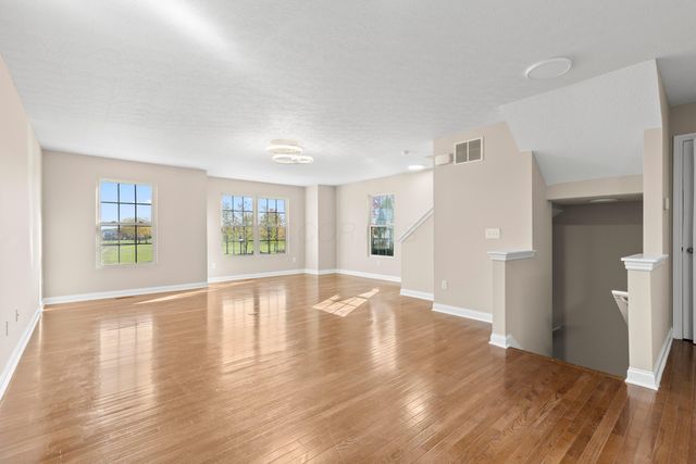 5940 Woodshire Drive, Westerville, OH 43081