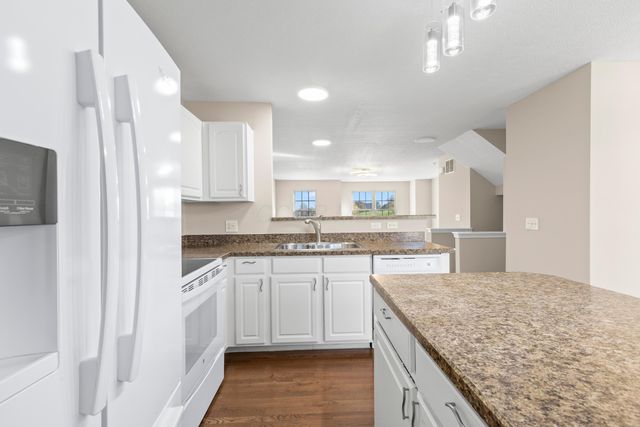 5940 Woodshire Drive, Westerville, OH 43081