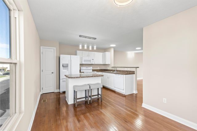 5940 Woodshire Drive, Westerville, OH 43081