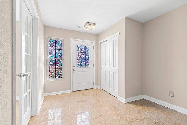 5940 Woodshire Drive, Westerville, OH 43081