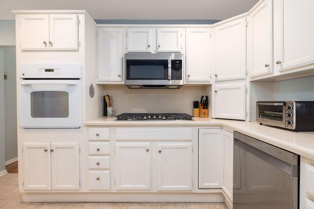 6 4th Avenue, Isle Of Palms, SC 29451
