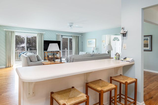 6 4th Avenue, Isle Of Palms, SC 29451