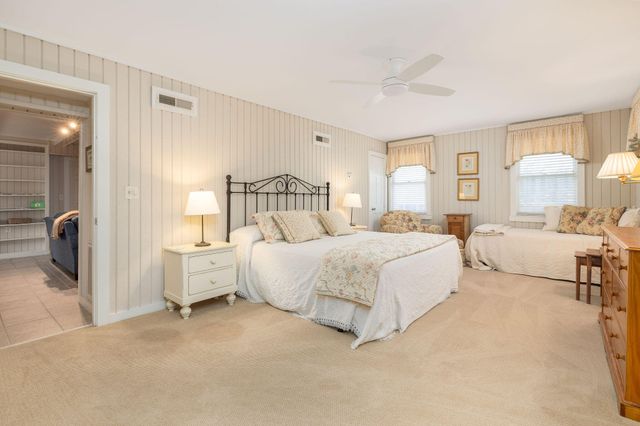 6 4th Avenue, Isle Of Palms, SC 29451