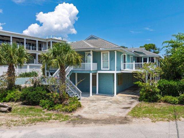 6 4th Avenue, Isle Of Palms, SC 29451