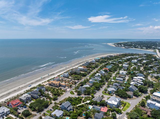 6 4th Avenue, Isle Of Palms, SC 29451