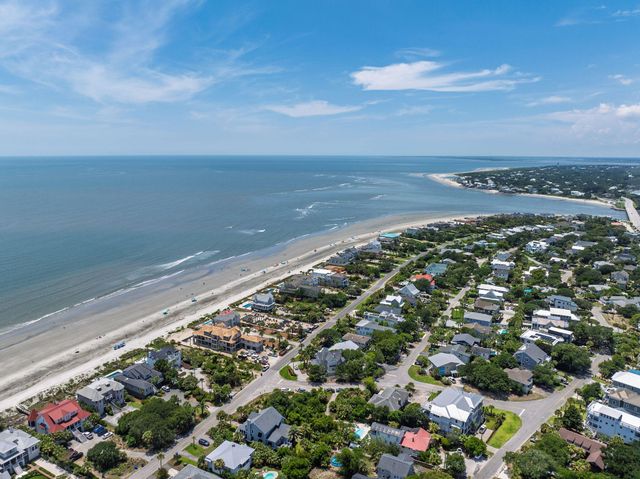 6 4th Avenue, Isle Of Palms, SC 29451