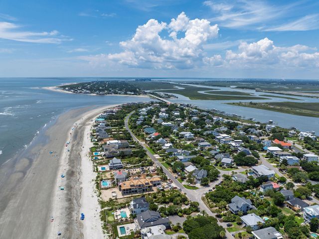 6 4th Avenue, Isle Of Palms, SC 29451