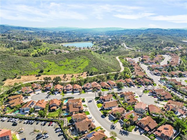 16 San Carlos, Rancho Santa Margarita, CA 92688