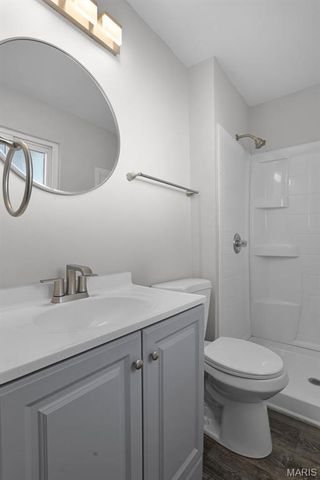 3633 Poepping Street, St Louis, MO 63125