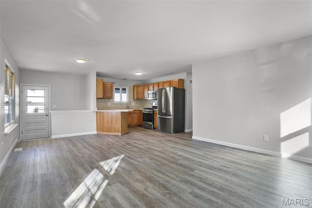 3633 Poepping Street, St Louis, MO 63125