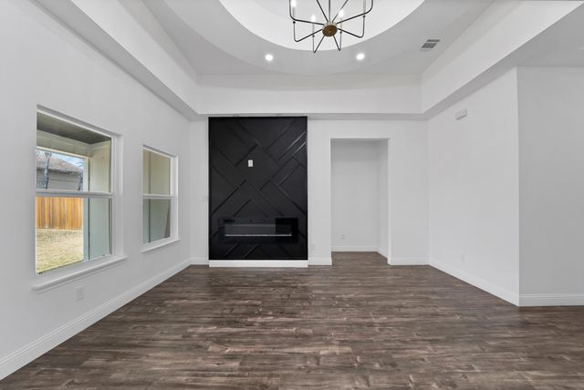 1812 Dillard Street, Fort Worth, TX 76105