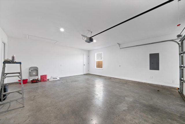 1812 Dillard Street, Fort Worth, TX 76105