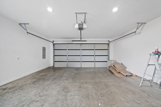 1812 Dillard Street, Fort Worth, TX 76105