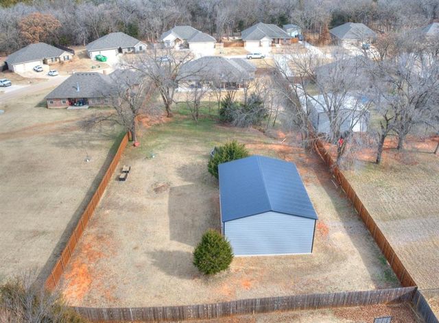 9571 Pastoral Drive, Guthrie, OK 73044