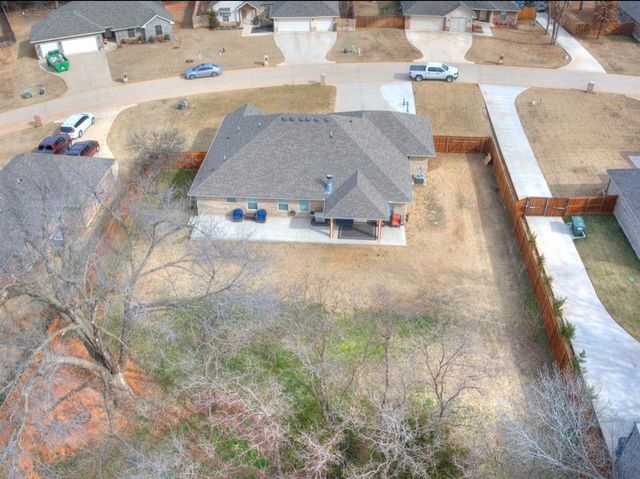 9571 Pastoral Drive, Guthrie, OK 73044