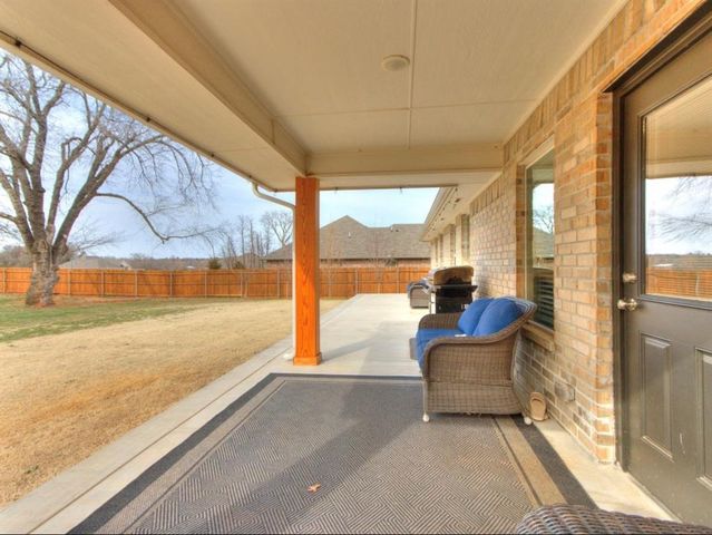 9571 Pastoral Drive, Guthrie, OK 73044