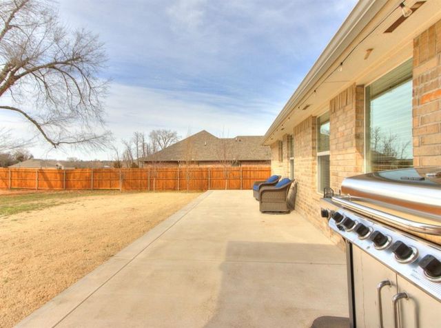 9571 Pastoral Drive, Guthrie, OK 73044