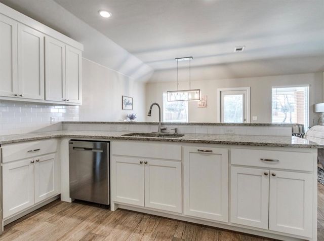 9571 Pastoral Drive, Guthrie, OK 73044