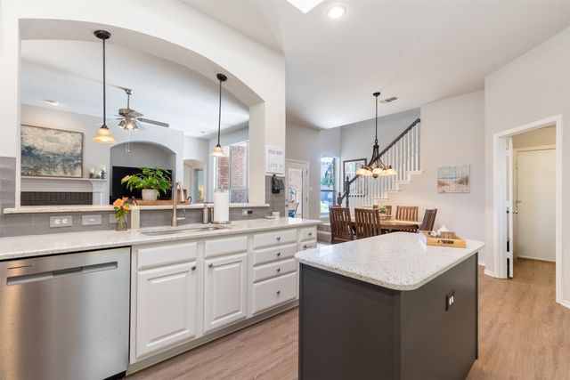 9429 Fairmont Drive, Frisco, TX 75035
