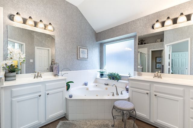 9429 Fairmont Drive, Frisco, TX 75035