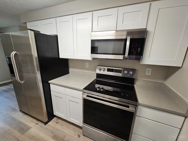 1018 Stratford Court, Loveland, OH 45140