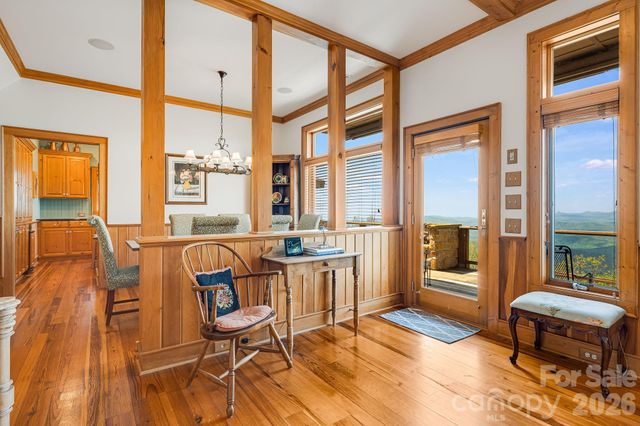 206 Twin Springs Road, Blowing Rock, NC 28605