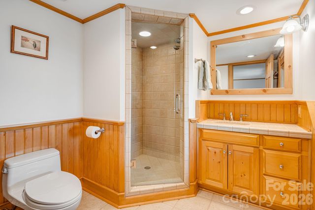 206 Twin Springs Road, Blowing Rock, NC 28605