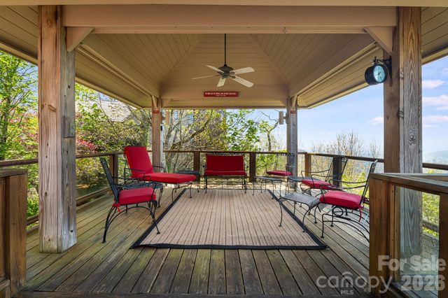 206 Twin Springs Road, Blowing Rock, NC 28605