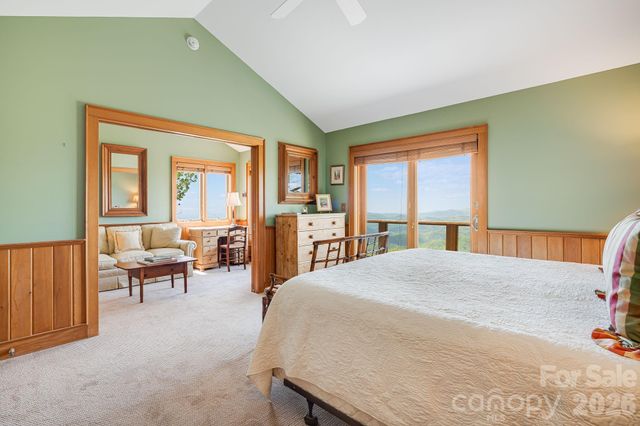 206 Twin Springs Road, Blowing Rock, NC 28605