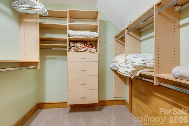 206 Twin Springs Road, Blowing Rock, NC 28605