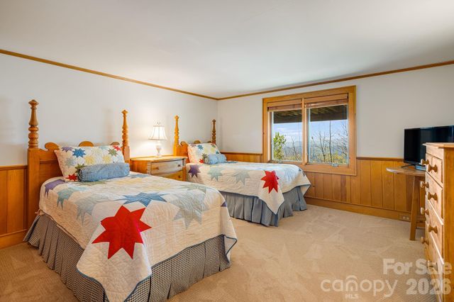 206 Twin Springs Road, Blowing Rock, NC 28605
