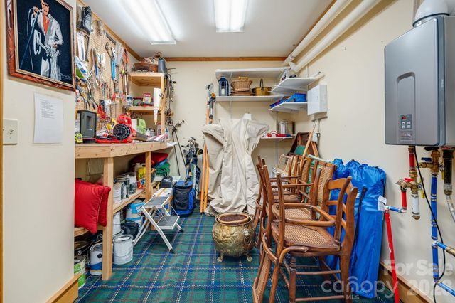 206 Twin Springs Road, Blowing Rock, NC 28605