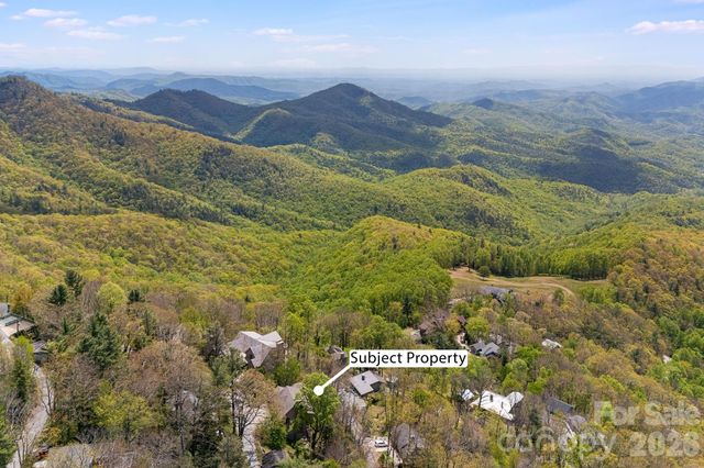 206 Twin Springs Road, Blowing Rock, NC 28605