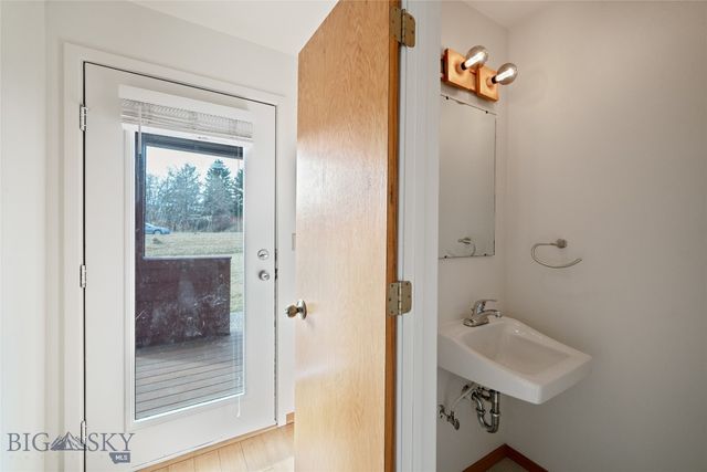 102 Hoffman Drive 1, Bozeman, MT 59715