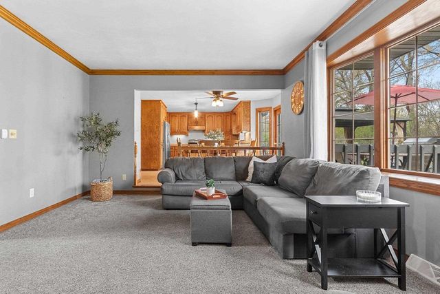 1354 CAMELOT COURT, Oneida, WI 54155