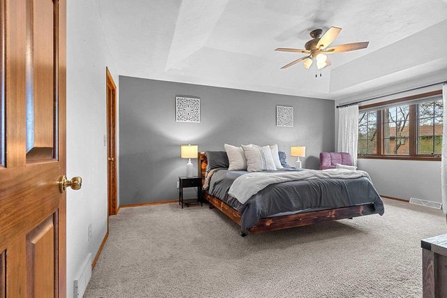 1354 CAMELOT COURT, Oneida, WI 54155