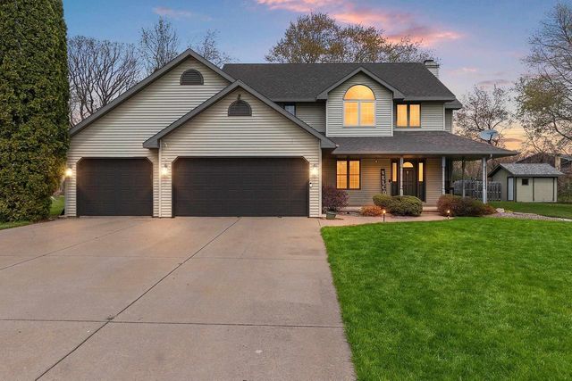 1354 CAMELOT COURT, Oneida, WI 54155