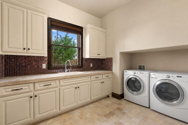 1208 Watercliffe DR, Lago Vista, TX 78645