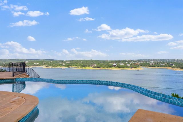 1208 Watercliffe DR, Lago Vista, TX 78645