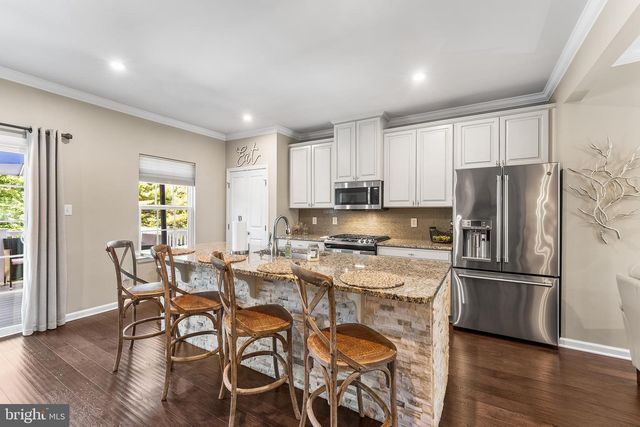 144 MERIDIAN LN, Sewell, NJ 08080
